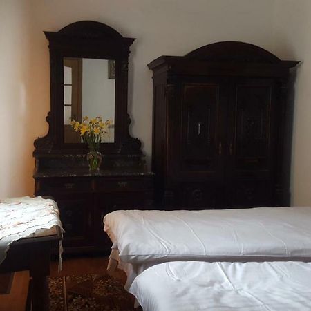 Room In An Old House Truskaveț Exterior foto