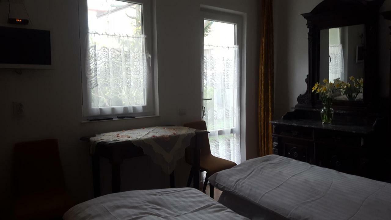 Room In An Old House Truskaveț Exterior foto