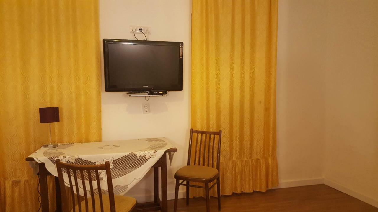 Room In An Old House Truskaveț Exterior foto